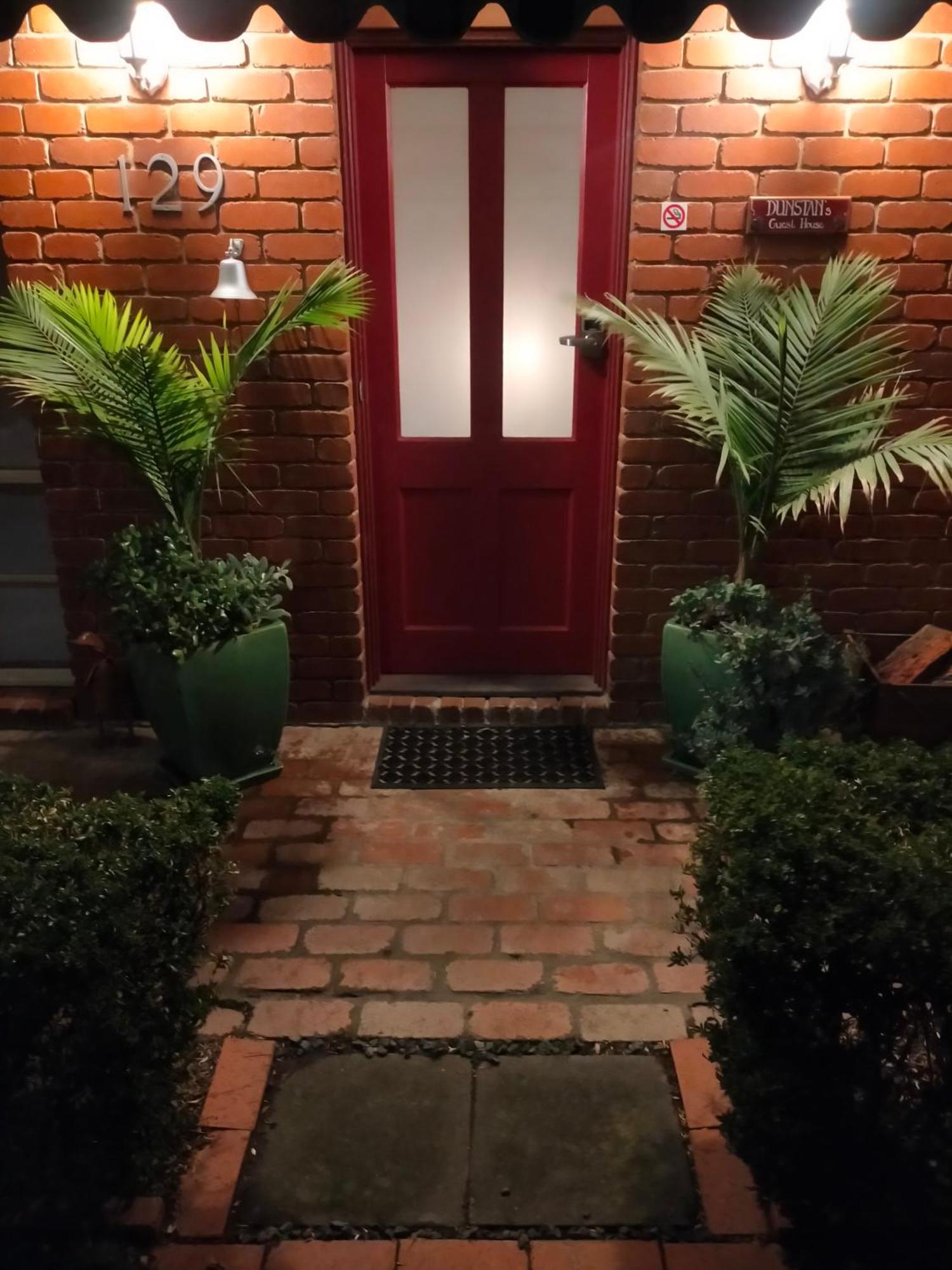 Dunstans Guest House バララット エクステリア 写真